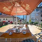 Modern Studio Apartment In The Old Town