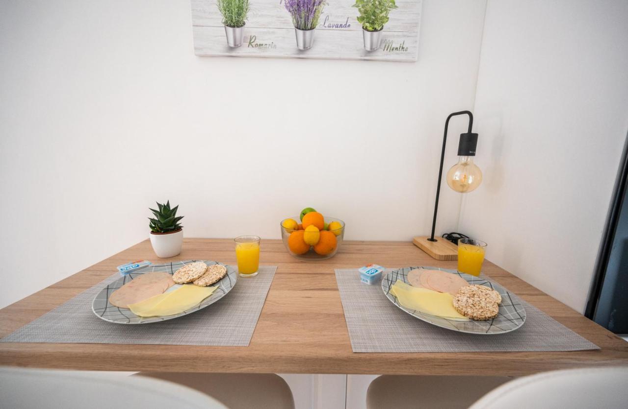 Modern In The Old Town Appartement *